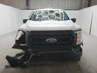 2022 Ford F-150 XL with VIN 1FTMF1CB8NKD57327, listed as a Copart auction lot 51118755 with 43,578 mi miles and Clean Title. Bid and sale history available at carsss.com. Image 5.
