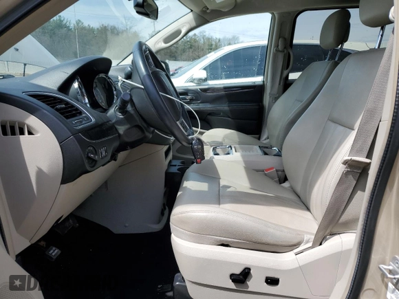 2013 Chrysler Town & Country Touring with VIN 2C4RC1BG6DR556615, listed as a Copart auction lot 54127615 with 120,280 mi miles and Clean Title. Bid and sale history available at DreamBid. Image 7.