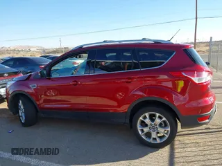 2014 Ford Escape Titanium с VIN 1FMCU0J91EUC20936, выставлен на аукционе IAAI как лот 41626264 с пробегом 27 089 миль миль и . История ставок и продаж доступна на DreamBid. Изображение 14.