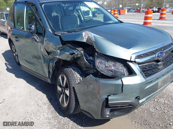 2017 Subaru Forester Premium with VIN JF2SJAGC2HH454972, listed as a IAAI auction lot 41962451 with 34,476 mi miles. Bid and sale history available at carsss.com. Image 6.