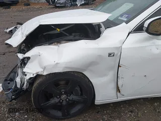 2014 Lexus IS 350 with VIN JTHBE1D22E5002420, listed as a IAAI auction lot 42260031 with 122,407 mi miles and . Bid and sale history available at DreamBid. Image 6.