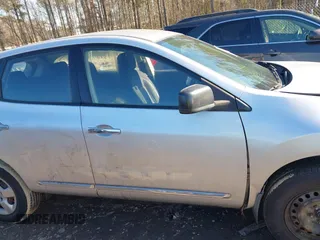 2011 Nissan Rogue SV z VIN JN8AS5MT6BW188611, wystawiony jako IAAI lot #41439421 z przebiegiem 134 990 mil mil oraz . Historia ofert i sprzedaży dostępna na DreamBid. Obrazek 13.