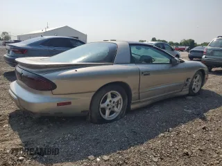 2002 Pontiac Firebird Firebird z VIN 2G2FS22K222105465, wystawiony jako Copart lot #59160565 z przebiegiem 111 989 mil mil oraz Czysty tytuł • Clean title. Historia ofert i sprzedaży dostępna na DreamBid. Obrazek 3.