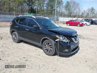 2016 Nissan Rogue SV with VIN KNMAT2MV8GP695049, listed as a IAAI auction lot 41826587 with 220,507 mi miles. Bid and sale history available at carsss.com. Image 1.