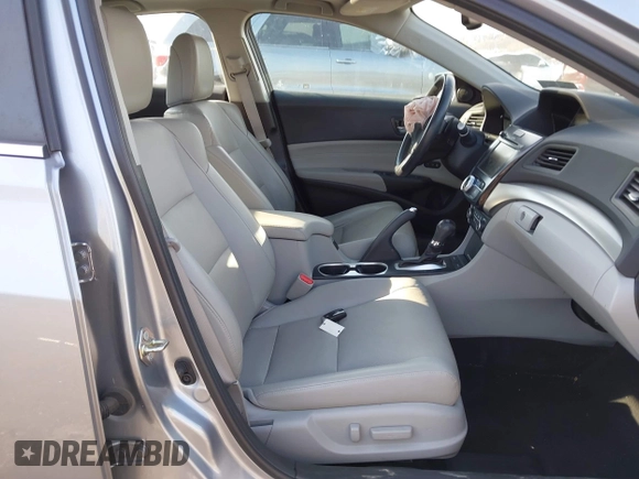 2017 Acura ILX Premium with VIN 19UDE2F77HA002905, listed as a IAAI auction lot 41771642 with Not provided miles and . Bid and sale history available at DreamBid. Image 5.