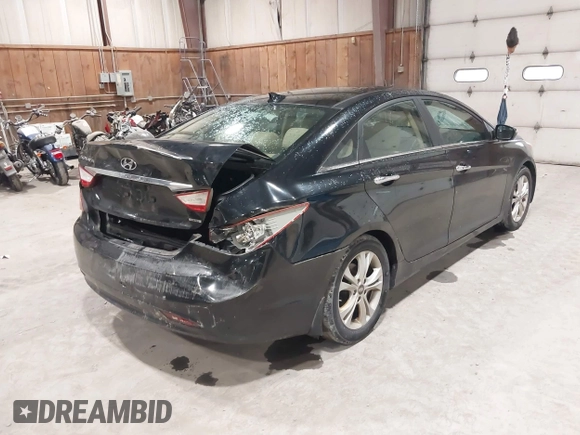 2012 Hyundai Sonata SE z VIN 5NPEC4AC9CH355351, wystawiony jako IAAI lot #42318588 z przebiegiem 122 864 mil mil oraz . Historia ofert i sprzedaży dostępna na DreamBid. Obrazek 4.