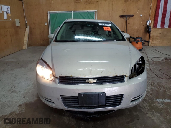 2008 Chevrolet Impala LS z VIN 2G1WB58K081229715, wystawiony jako Copart lot #75745984 z przebiegiem 174 920 mil mil oraz Czysty tytuł • Clean title. Historia ofert i sprzedaży dostępna na DreamBid. Obrazek 5.