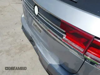 2024 Volkswagen Atlas SE z VIN 1V2WR2CA3RC567572, wystawiony jako IAAI lot #42042562 z przebiegiem 28 684 mil mil oraz . Historia ofert i sprzedaży dostępna na DreamBid. Obrazek 18.