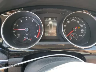 2016 Volkswagen Jetta Sedan 1.8T SEL with VIN 3VWL17AJ0GM366376, listed as a Copart auction lot 54175365 with 25,910 mi miles and Salvage Title. Bid and sale history available at carsss.com. Image 9.