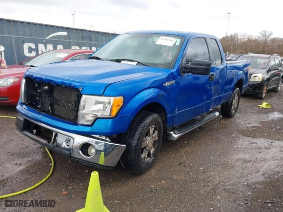 2010 Ford F-150 XL with VIN 1FTEX1CWXAFB73756, listed as a IAAI auction lot 41701901 with 420,808 mi miles. Bid and sale history available at carsss.com. Image 2.