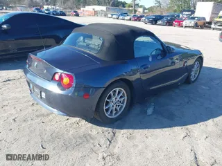 2004 BMW Z4 2.5i with VIN 4USBT33524LS48872, listed as a IAAI auction lot 41583182 with NaN miles. Bid and sale history available at carsss.com. Image 4.