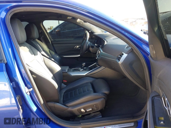 2020 BMW 3 Series M340i xDrive with VIN WBA5U9C06LFH24903, listed as a IAAI auction lot 41041530 with 55,949 mi miles and . Bid and sale history available at DreamBid. Image 5.