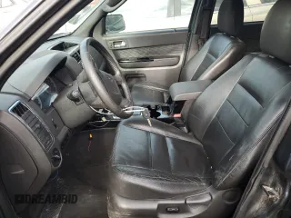 2009 Ford Escape Limited z VIN 1FMCU94G69KA60682, wystawiony jako Copart lot #53935835 z przebiegiem 199 973 mil mil oraz Szkoda całkowita • Salvage title. Historia ofert i sprzedaży dostępna na DreamBid. Obrazek 7.