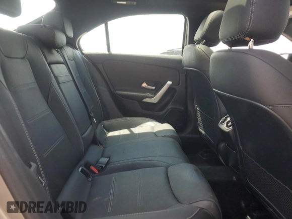 2020 Mercedes-Benz A 220 с VIN WDD3G4EB1LW038984, выставлен на аукционе Copart как лот 61554045 с пробегом 60 275 миль миль и Списание • Salvage title. История ставок и продаж доступна на DreamBid. Изображение 10.
