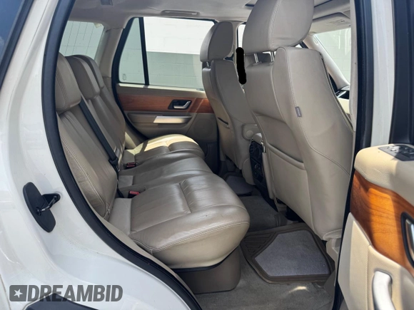 2009 Land Rover Range Rover Sport HSE with VIN SALSK25439A202406, listed as a Copart auction lot 58450095 with 202,277 mi miles and Clean title. Bid and sale history available at DreamBid. Image 6.