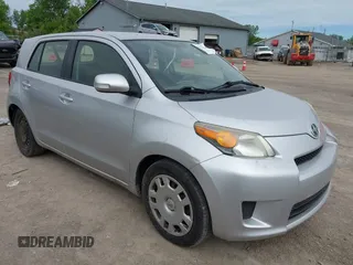 2013 Scion xD z VIN JTKKUPB4XD1038754, wystawiony jako IAAI lot #42231402 z przebiegiem 157 648 mil mil oraz . Historia ofert i sprzedaży dostępna na DreamBid. Obrazek 1.