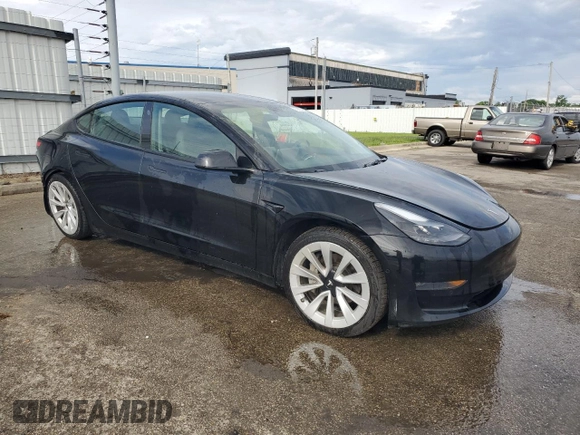 2022 Tesla Model 3 Long Range z VIN 5YJ3E1EB4NF285924, wystawiony jako Copart lot #59734055 z przebiegiem 116 680 mil mil oraz Czysty tytuł • Clean title. Historia ofert i sprzedaży dostępna na DreamBid. Obrazek 4.