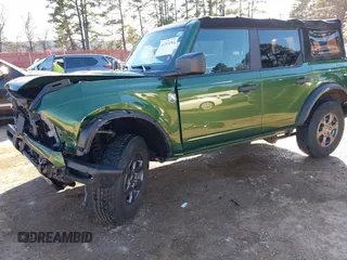2022 Ford Bronco with VIN 1FMDE5BH8NLB01842, listed as a IAAI auction lot 41257252 with 18,662 mi miles. Bid and sale history available at carsss.com. Image 18.