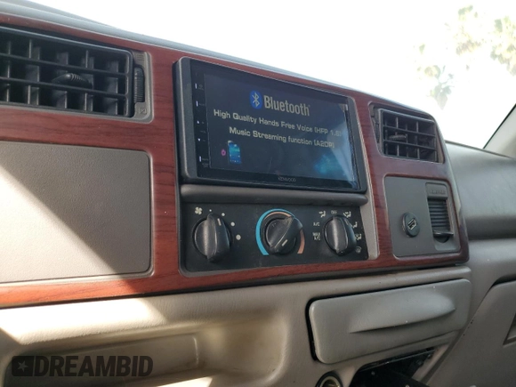 2000 Ford F-350 XL with VIN 1FTSW31FXYEB40549, listed as a Copart auction lot 46913195 with 227,408 mi miles and Salvage Title. Bid and sale history available at DreamBid. Image 9.