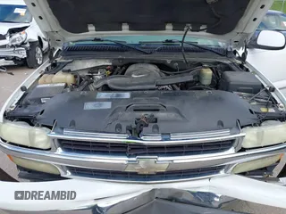 2002 Chevrolet Tahoe Z71 z VIN 1GNEK13Z32R326011, wystawiony jako IAAI lot #42181335 z przebiegiem 315 321 mil mil oraz . Historia ofert i sprzedaży dostępna na DreamBid. Obrazek 10.