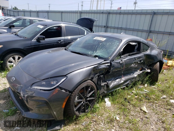 2024 Toyota GR86 Premium with VIN JF1ZNBE18R9756633, listed as a Copart auction lot 66325924 with 255 mi miles and Salvage Title. Bid and sale history available at carsss.com. Image 1.