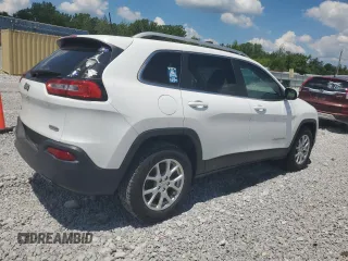 2017 Jeep Cherokee Latitude with VIN 1C4PJMCB6HD215855, listed as a Copart auction lot 63492755 with 155,936 mi miles and Clean title. Bid and sale history available at DreamBid. Image 3.