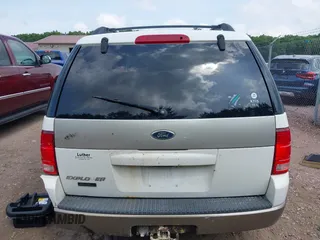 2003 Ford Explorer Eddie Bauer z VIN 1FMDU74K83UC53876, wystawiony jako IAAI lot #42502303 z przebiegiem 270 816 mil mil oraz . Historia ofert i sprzedaży dostępna na DreamBid. Obrazek 16.
