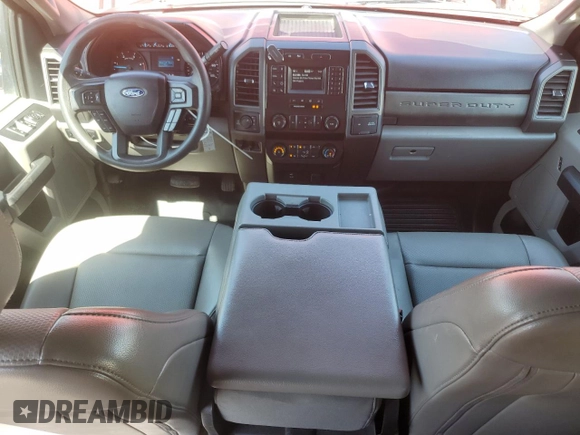 2020 Ford F-350 с VIN 1FD8W3FT2LEE49333, выставлен на аукционе Copart как лот 54016165 с пробегом 21 765 миль миль и Списание • Salvage title. История ставок и продаж доступна на DreamBid. Изображение 8.