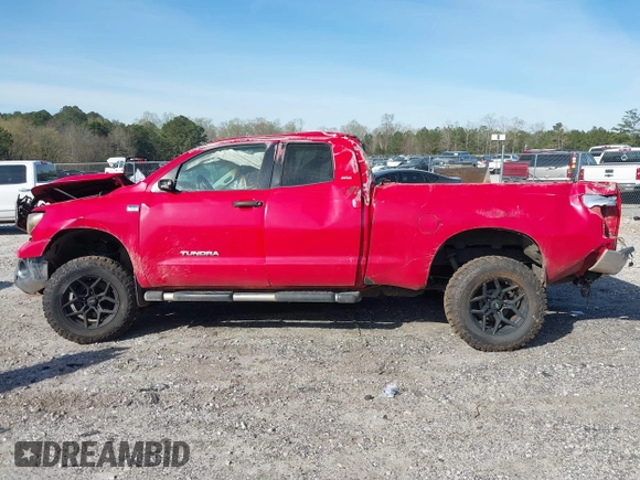 2008 Toyota Tundra 4WD Truck with VIN 5TFBT54178X012066, listed as a IAAI auction lot 41900677 with 249,817 mi miles. Bid and sale history available at carsss.com. Image 15.