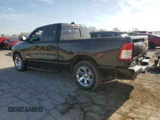 2019 Ram 1500 Big Horn z VIN 1C6RREBT1KN617342, wystawiony jako Copart lot #53866005 z przebiegiem 69 858 mil mil oraz Szkoda całkowita • Salvage title. Historia ofert i sprzedaży dostępna na DreamBid. Obrazek 2.