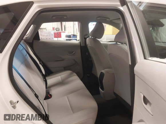 2024 Hyundai Kona SE with VIN KM8HA3AB5RU121514, listed as a IAAI auction lot 41431094 with 5,382 mi miles. Bid and sale history available at carsss.com. Image 8.
