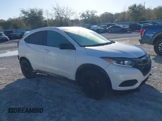 2022 Honda HR-V Sport with VIN 3CZRU6H13NM753175, listed as a IAAI auction lot 41835302 with 32,748 mi miles. Bid and sale history available at carsss.com. Image 1.