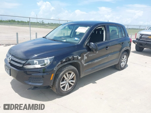 2014 Volkswagen Tiguan SE with VIN WVGAV3AX7EW549326, listed as a IAAI auction lot 42515906 with 102,221 mi miles and . Bid and sale history available at DreamBid. Image 16.