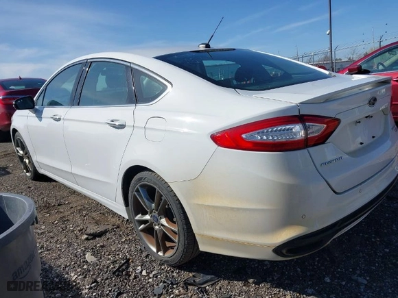 2013 Ford Fusion Titanium with VIN 3FA6P0K90DR183123, listed as a IAAI auction lot 41970716 with 177,772 mi miles. Bid and sale history available at carsss.com. Image 3.