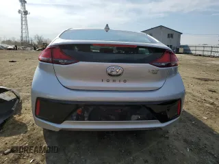 2017 Hyundai Ioniq Blue z VIN KMHC65LCXHU048264, wystawiony jako Copart lot #55485165 z przebiegiem Nie podano mil oraz Szkoda całkowita • Salvage title. Historia ofert i sprzedaży dostępna na DreamBid. Obrazek 6.