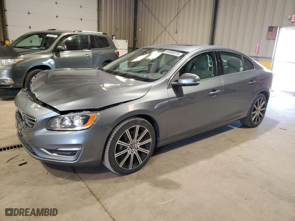 2018 Volvo S60 Inscription with VIN LYV402TK3JB166463, listed as a Copart auction lot 53484075 with 45,098 mi miles and Salvage Title. Bid and sale history available at carsss.com. Image 1.