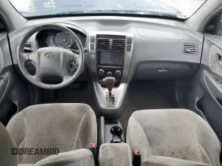 2005 Hyundai Tucson GLS with VIN KM8JN12D05U074879, listed as a Copart auction lot 73746674 with 0 mi miles and Salvage Title. Bid and sale history available at carsss.com. Image 8.