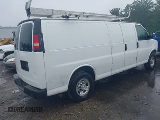 2019 Chevrolet Express Cargo with VIN 1GCWGBFP9K1193039, listed as a IAAI auction lot 42482812 with 152,787 mi miles and . Bid and sale history available at DreamBid. Image 4.