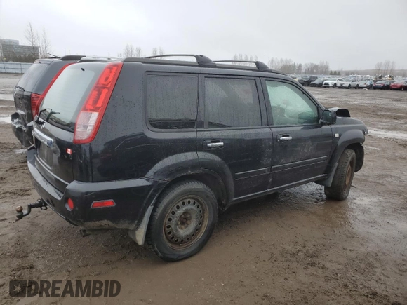 2005 Nissan X-Trail XE z VIN JN8BT08V65W103402, wystawiony jako Copart lot #48140704 z przebiegiem Nie podano mil oraz Szkody całkowita. Historia ofert i sprzedaży dostępna na DreamBid. Obrazek 3.