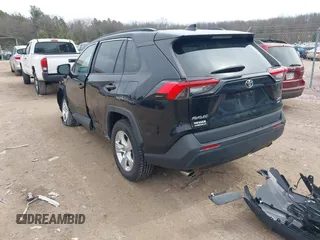 2020 Toyota RAV4 XLE with VIN 2T3P1RFV8LC061598, listed as a IAAI auction lot 41850442 with 40,175 mi miles and . Bid and sale history available at DreamBid. Image 3.