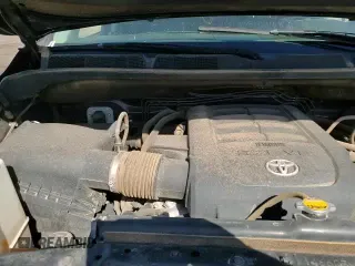 2017 Toyota Tundra Limited with VIN 5TFHW5F15HX645342, listed as a Copart auction lot 53856595 with 142,099 mi miles and Salvage title. Bid and sale history available at DreamBid. Image 13.