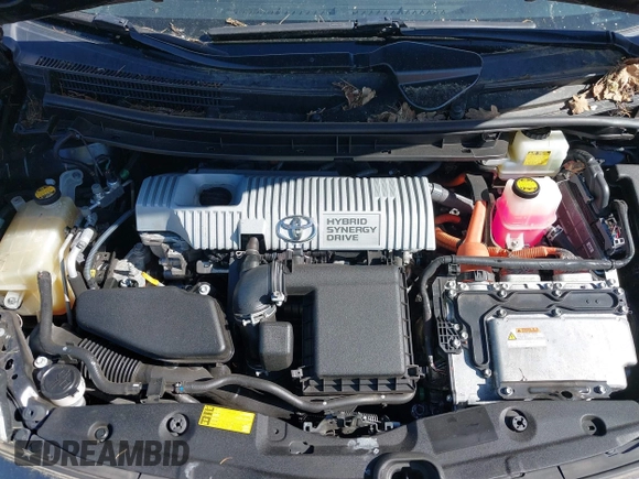 2010 Toyota Prius II with VIN JTDKN3DU5A0163687, listed as a IAAI auction lot 42208174 with 200,328 mi miles and . Bid and sale history available at DreamBid. Image 10.
