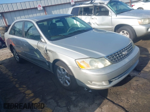 2004 Toyota Avalon XL z VIN 4T1BF28B14U346741, wystawiony jako IAAI lot #42252769 z przebiegiem 219 291 mil mil oraz . Historia ofert i sprzedaży dostępna na DreamBid. Obrazek 1.