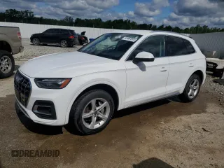 2021 Audi Q5 Premium z VIN WA1AAAFY2M2002583, wystawiony jako Copart lot #55964965 z przebiegiem 62 919 mil mil oraz Szkoda całkowita • Salvage title. Historia ofert i sprzedaży dostępna na DreamBid. Obrazek 1.