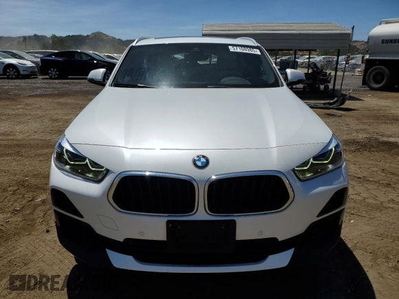 2023 BMW X2 sDrive28i z VIN WBXYH9C06P5V65784, wystawiony jako Copart lot #57108985 z przebiegiem 37 113 mil mil oraz Szkoda całkowita • Salvage title. Historia ofert i sprzedaży dostępna na DreamBid. Obrazek 5.