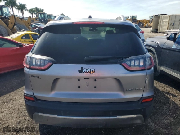 2019 Jeep Cherokee Limited with VIN 1C4PJLDB8KD123243, listed as a Copart auction lot 44439915 with 0 mi miles and Non Repairable. Bid and sale history available at carsss.com. Image 6.