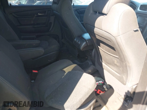 2015 Chevrolet Traverse LT with VIN 1GNKRGKDXFJ236009, listed as a IAAI auction lot 42076239 with Not Provided miles. Bid and sale history available at carsss.com. Image 8.