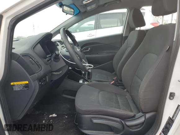 2014 Kia Rio LX with VIN KNADM5A35E6921756, listed as a Copart auction lot 84653184 with 181,703 mi miles and Salvage Title. Bid and sale history available at carsss.com. Image 7.