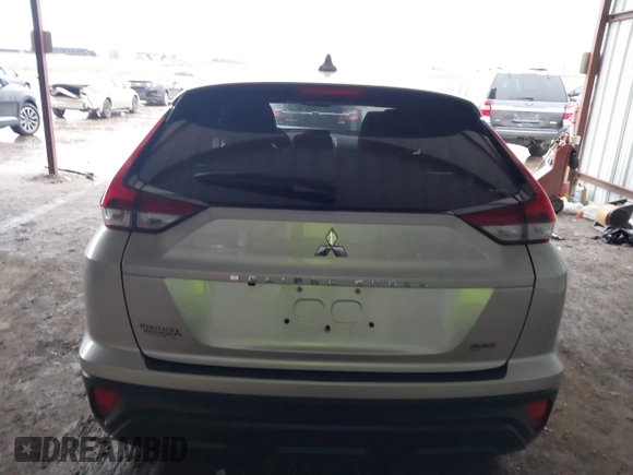 2024 Mitsubishi Eclipse Cross LE z VIN JA4ATVAA0RZ073419, wystawiony jako IAAI lot #42171208 z przebiegiem 5 606 mil mil oraz . Historia ofert i sprzedaży dostępna na DreamBid. Obrazek 16.
