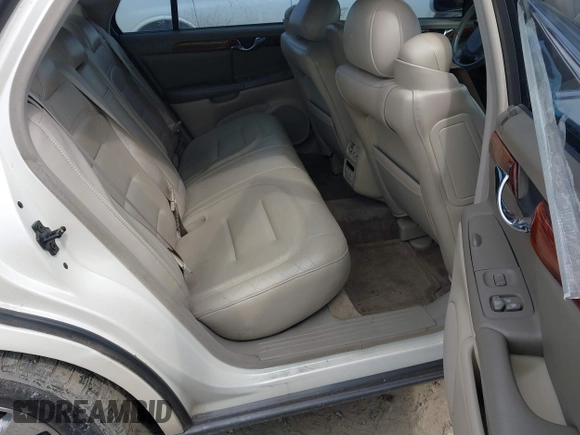 2000 Cadillac DeVille z VIN 1G6KD54Y2YU319515, wystawiony jako IAAI lot #41638065 z przebiegiem Nie podano mil oraz . Historia ofert i sprzedaży dostępna na DreamBid. Obrazek 8.